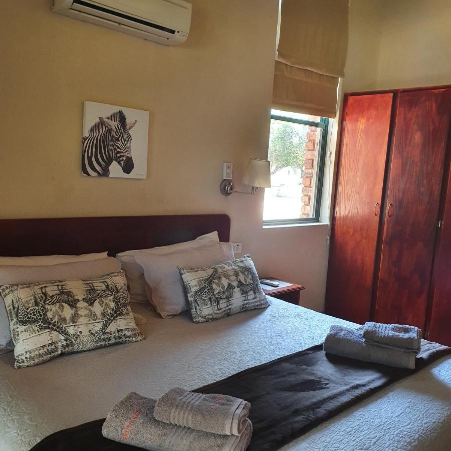 Ekuthuleni River Front Chalets Maruleng Exterior photo